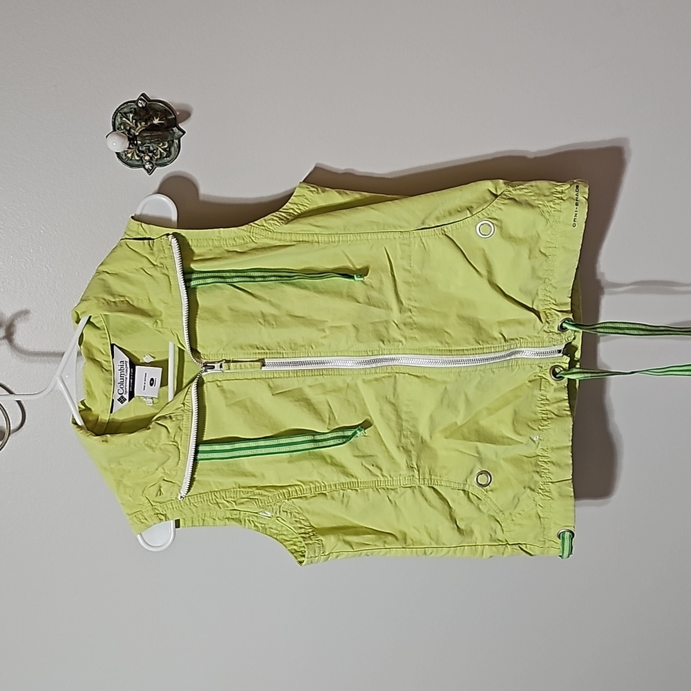 Columbia Vest